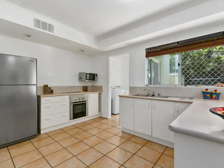 Sixth view of Homely unit listing, 2/4 Lipton Street, Sunrise Beach QLD 4567
