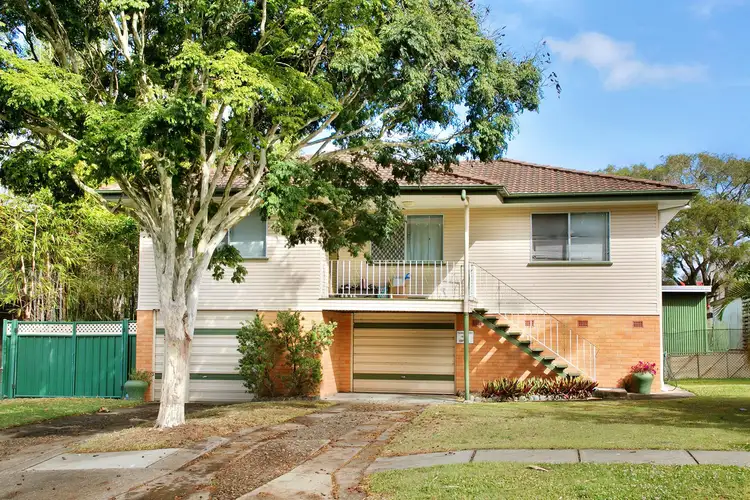 4 Canfield Street, Nathan QLD 4111
