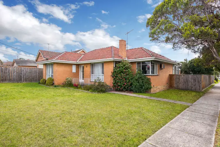 Second view of Homely house listing, 562 Grimshaw Street, Bundoora VIC 3083