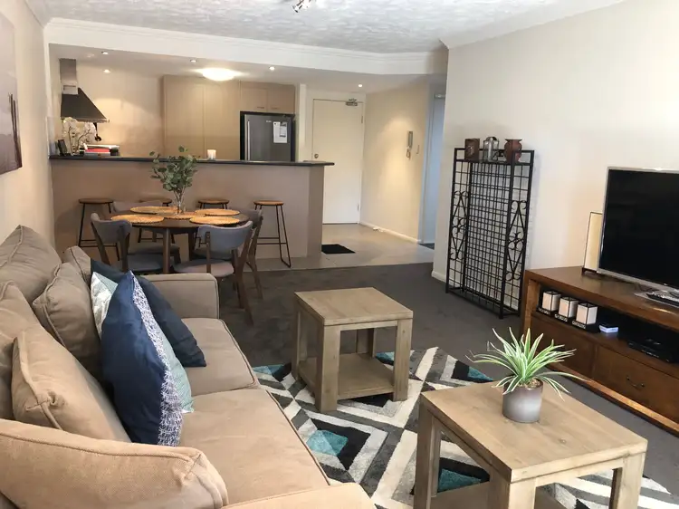 Third view of Homely apartment listing, 2/81 Annerley Road, Woolloongabba QLD 4102