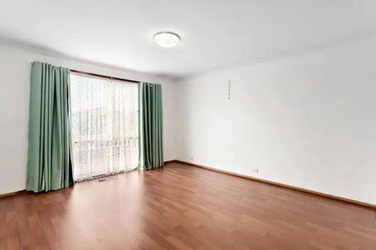 Sixth view of Homely house listing, 4 Sandalwood Drive, Oakleigh South VIC 3167