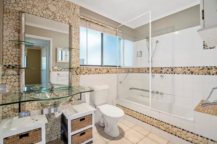 Fifth view of Homely house listing, 32 Lake Weyba Drive, Noosaville QLD 4566