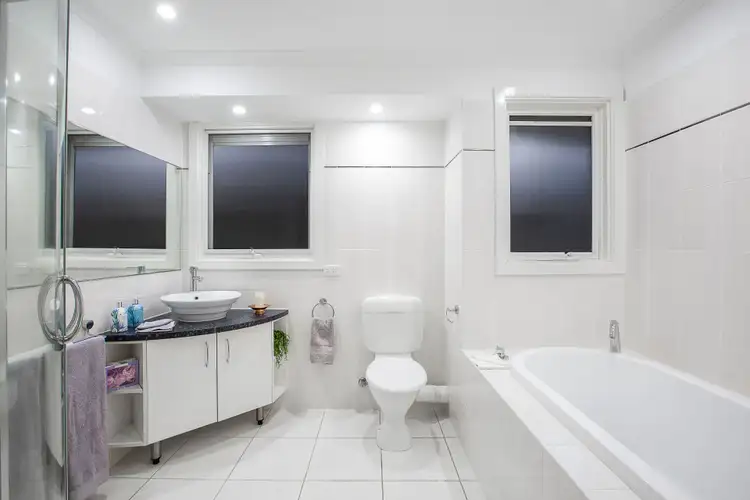 Sixth view of Homely house listing, 19 Taverner Square, Frankston VIC 3199