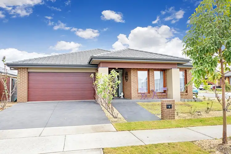 5 Illoura Way, Jordan Springs NSW 2747