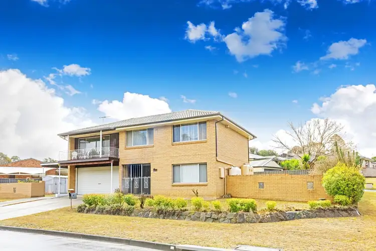 35 Charles Sturt Drive, Werrington County NSW 2747