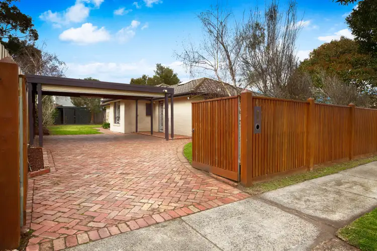 71 Jabiru Drive, Chelsea Heights VIC 3196