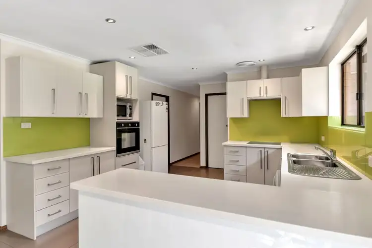 Fifth view of Homely house listing, 8 Nannigai Drive, Hallett Cove SA 5158