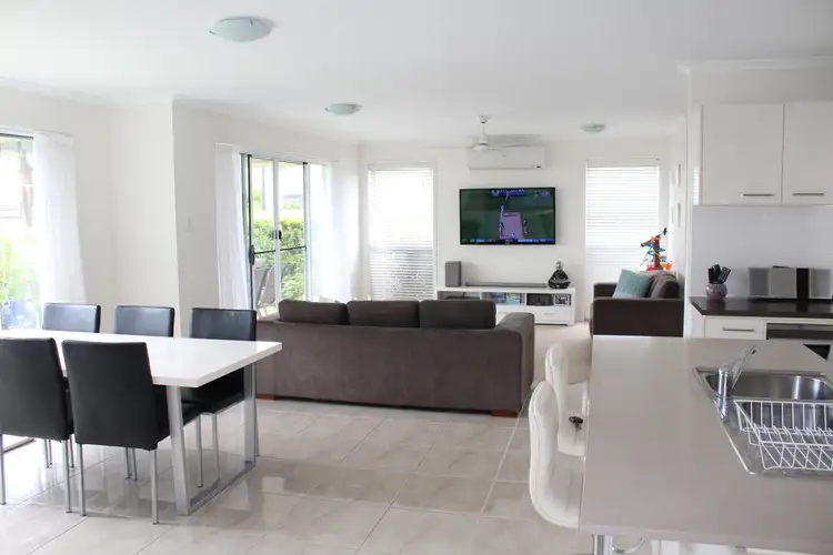 Fourth view of Homely house listing, 2/6 Lady Elliot Street, Mountain Creek QLD 4557