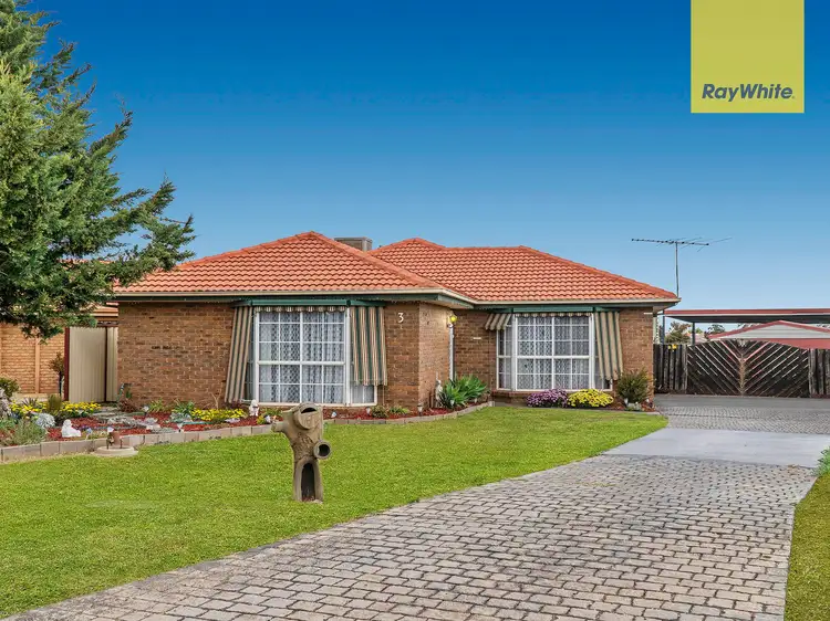 3 Barleycorn Place, Melton West VIC 3337