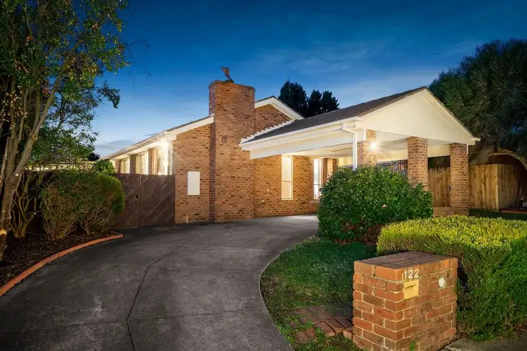 122 Fraser Cresent, Wantirna South VIC 3152