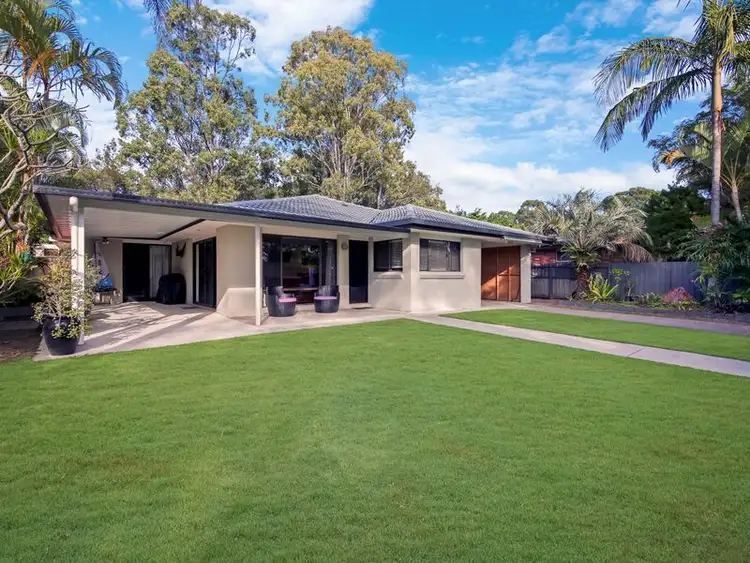126 Acanthus Avenue, Burleigh Waters QLD 4220