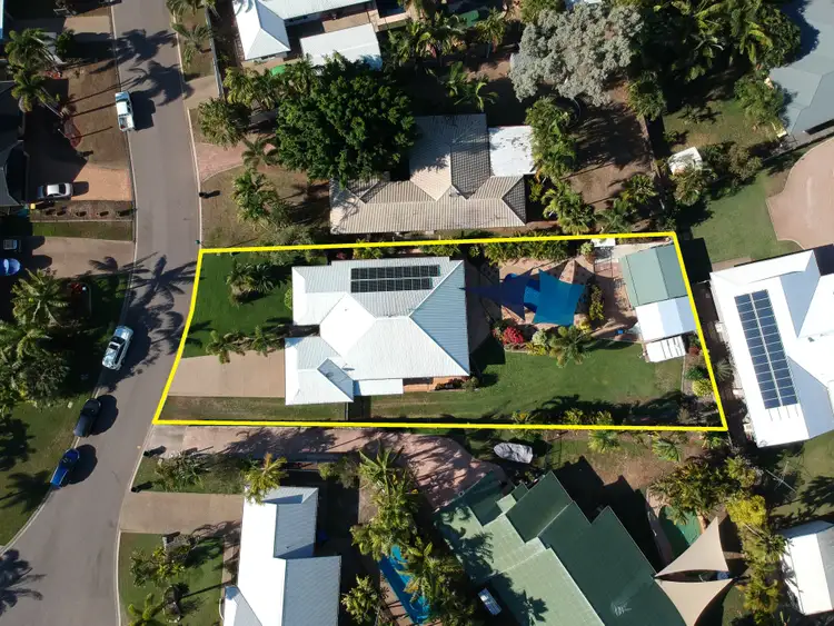 3 Hickory Court, Bushland Beach QLD 4818