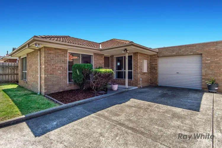 2B Leslie Street, St Albans VIC 3021