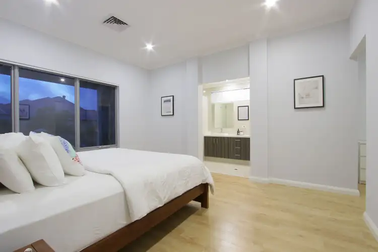 Fifth view of Homely house listing, 14 Fairlead Link, South Guildford WA 6055