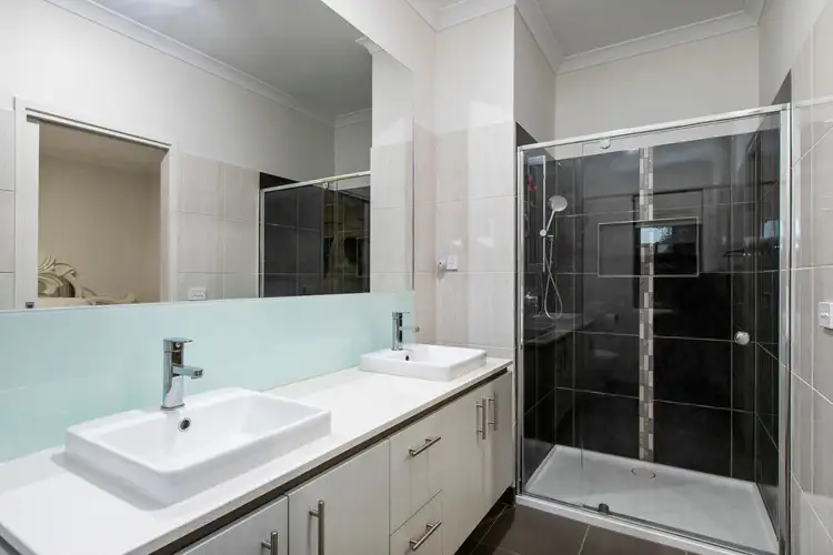 Fifth view of Homely townhouse listing, 2/281 Wantirna Road, Wantirna VIC 3152