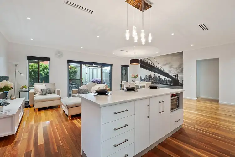 13 Sampson Road, Mitchell Park SA 5043