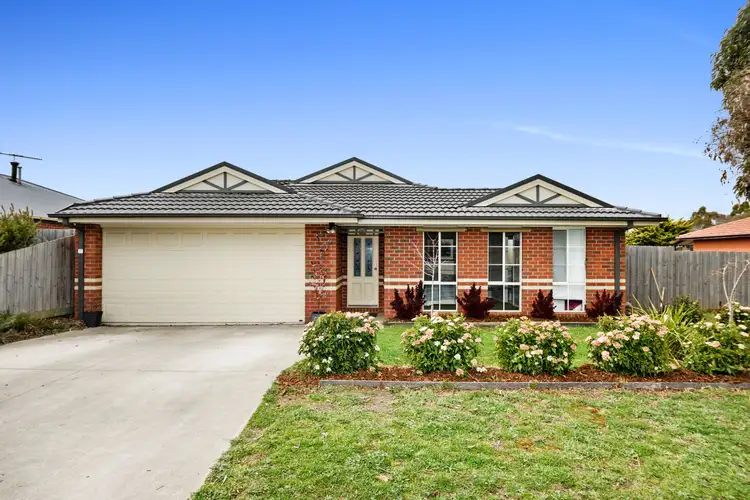 1C Metcalfe Drive, Romsey VIC 3434