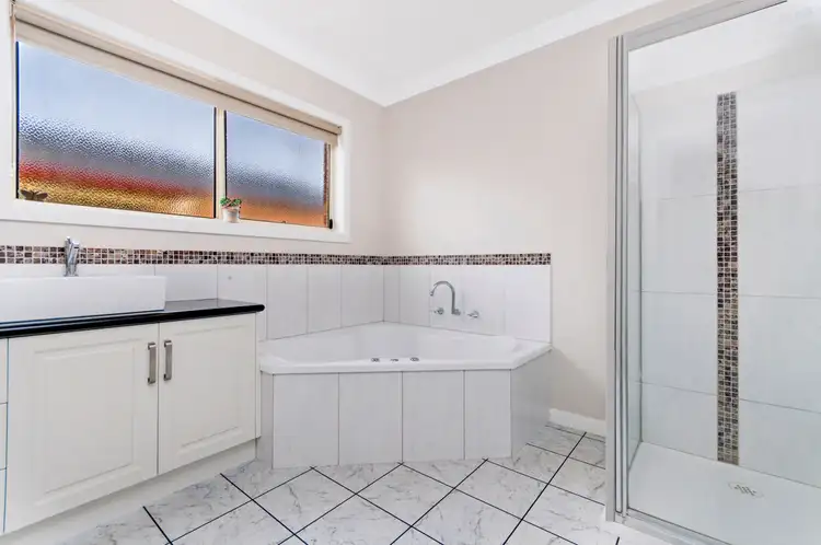Sixth view of Homely house listing, 38 Adriana Crescent, Warrnambool VIC 3280