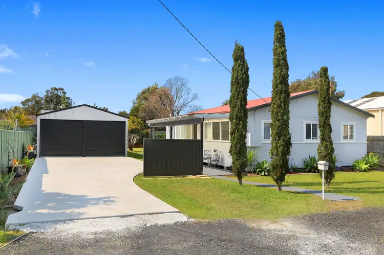 Main view of Homely house listing, 17 Dilgara Avenue, Davistown NSW 2251