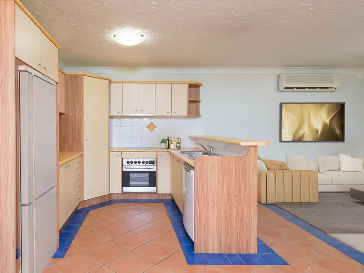 Second view of Homely unit listing, 5/46 Riding Road, Hawthorne QLD 4171