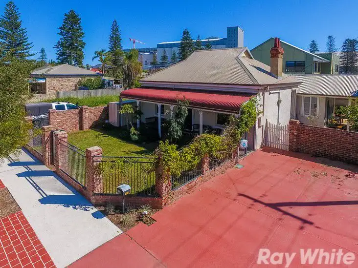 182 Augustus Street, Geraldton WA 6530