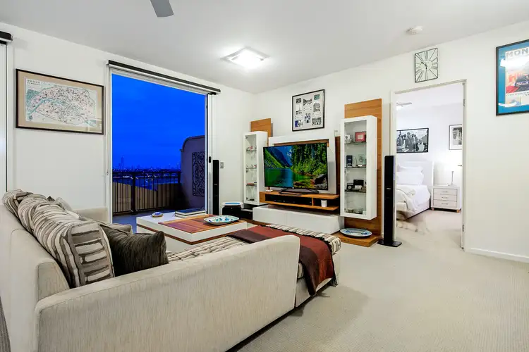 Main view of Homely unit listing, 3083/3029 The Boulevard, Carrara QLD 4211