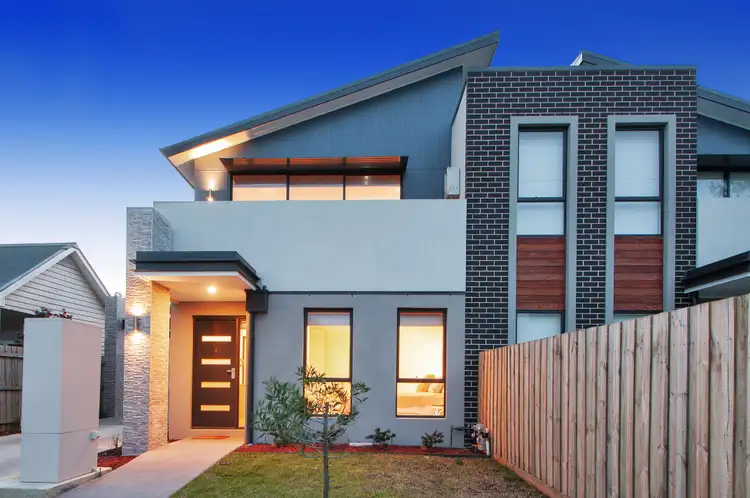 U2/14 Woodvale Road, Boronia VIC 3155
