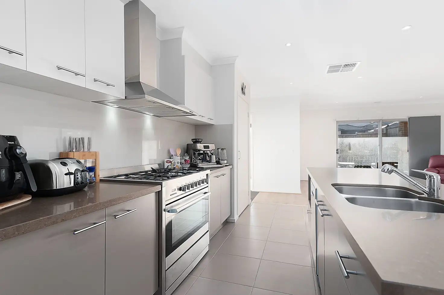 Main view of Homely house listing, 13 Sunnybank Way, Pakenham VIC 3810