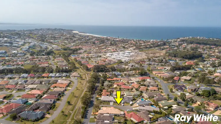 Seventh view of Homely townhouse listing, 2/7 Arenga Court, Forster NSW 2428