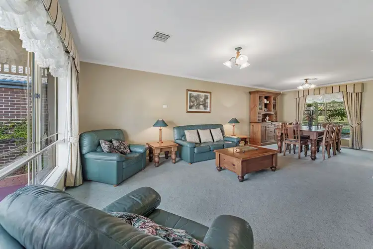 Fifth view of Homely house listing, 12 St Agnes Close, Craigieburn VIC 3064