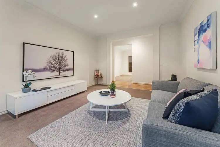 Sixth view of Homely house listing, 16 Scarborough Terrace, Craigieburn VIC 3064