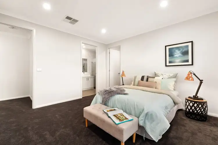 Fifth view of Homely townhouse listing, 2/33 Jessica Close, Wantirna South VIC 3152