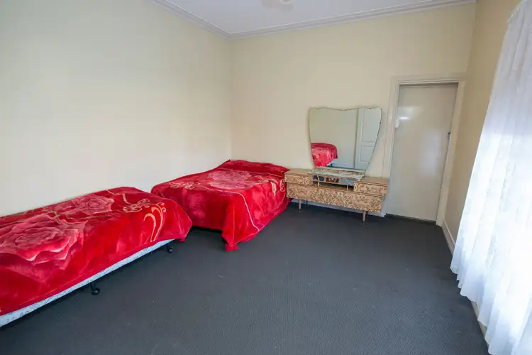 Fifth view of Homely house listing, 114 Stradbroke Avenue, Swan Hill VIC 3585