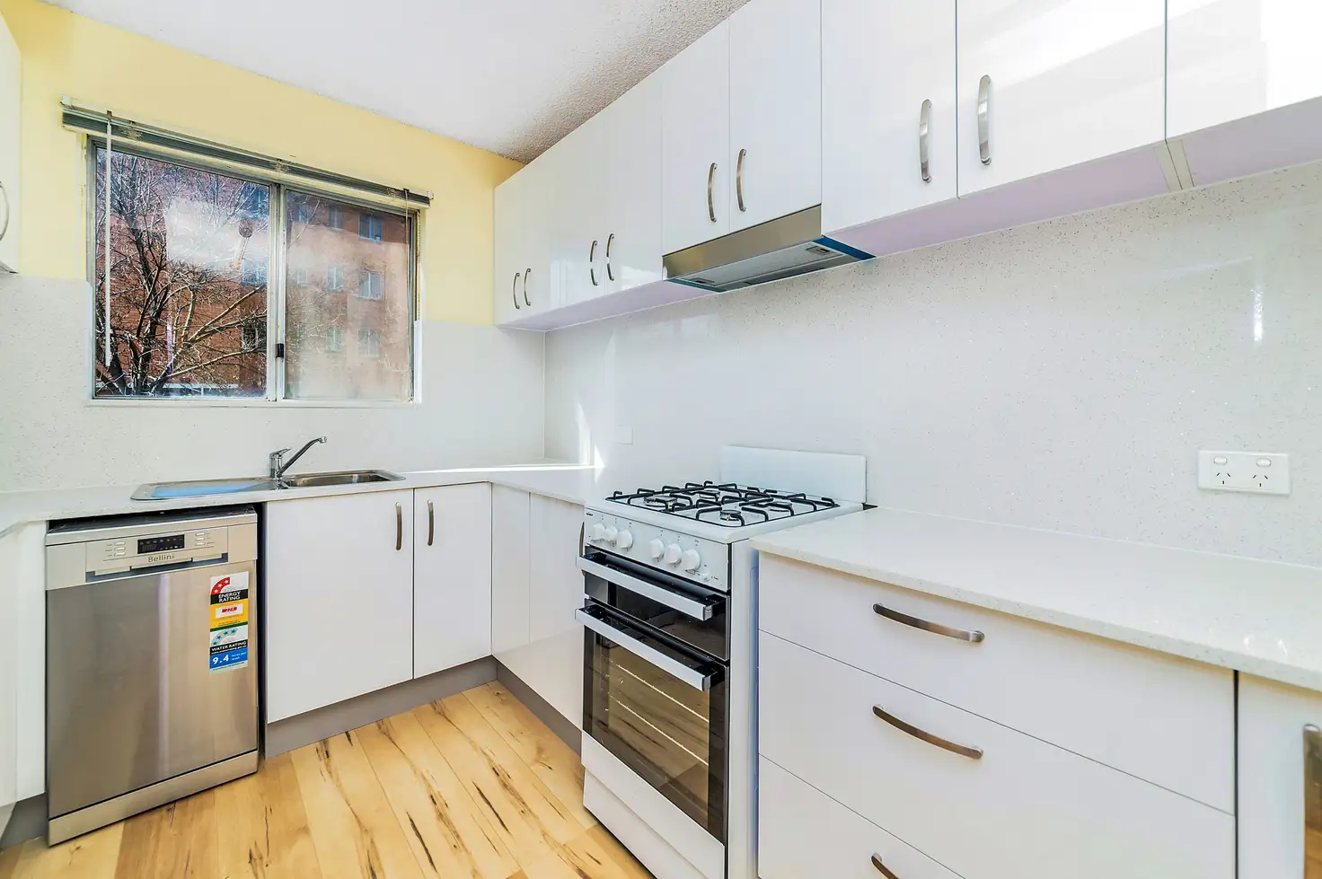 Main view of Homely unit listing, 2/3 Velacia Place, Crestwood NSW 2620