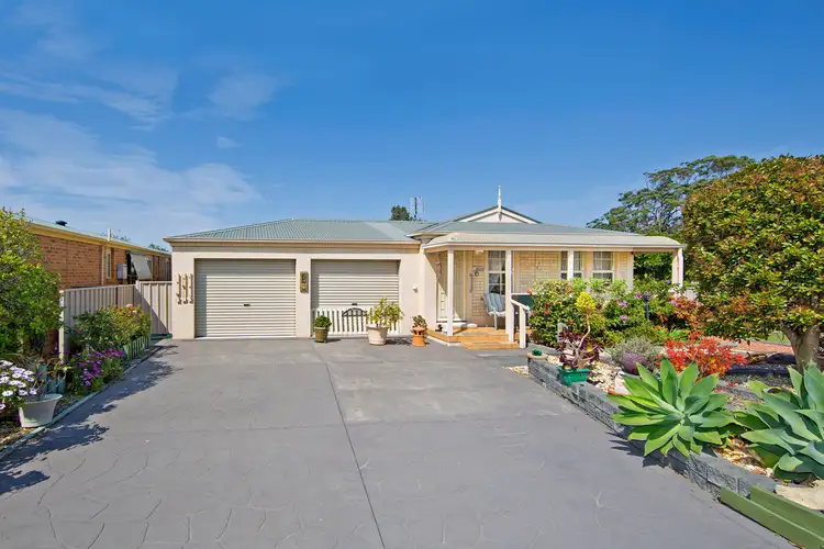 11 Sohrabi Place, Lake Munmorah NSW 2259