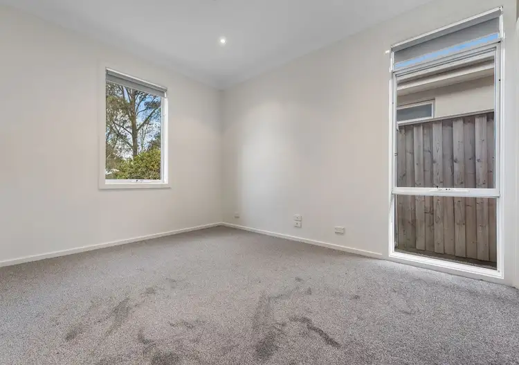 Sixth view of Homely unit listing, 7 Crestview Close, Roxburgh Park VIC 3064