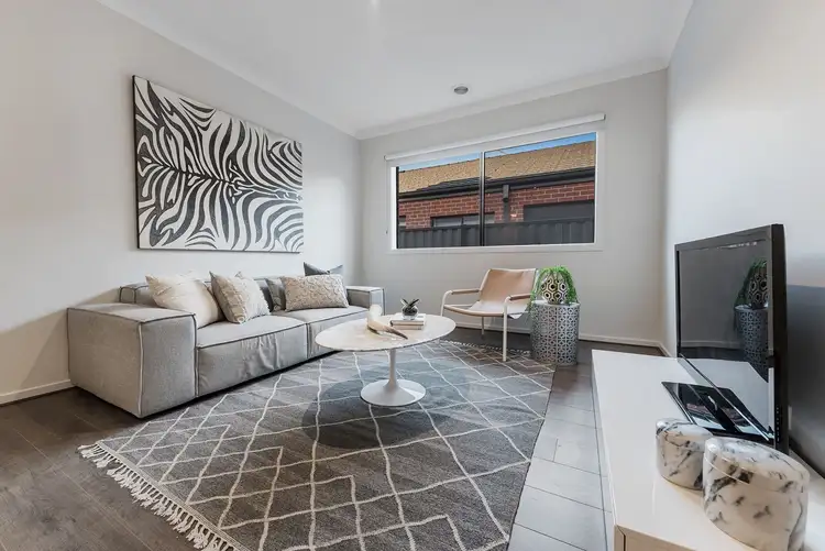 Sixth view of Homely house listing, 11 Bellinger Circuit, Craigieburn VIC 3064