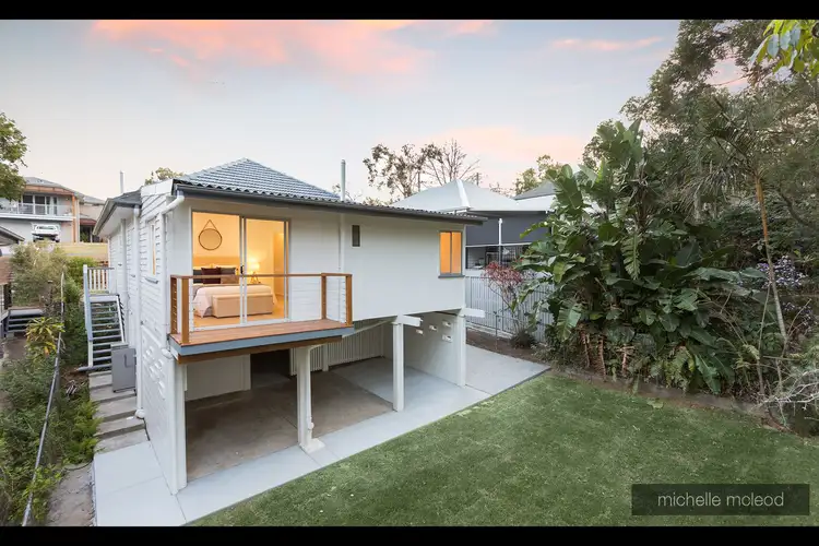 25 Equinox Street, Taringa QLD 4068