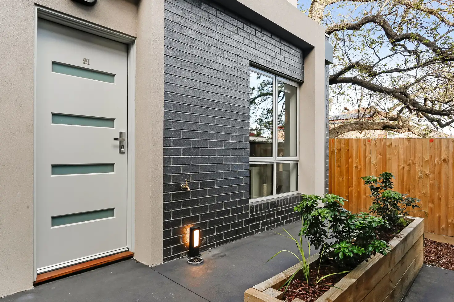 Main view of Homely townhouse listing, 21/21 Station Road, Oak Park VIC 3046