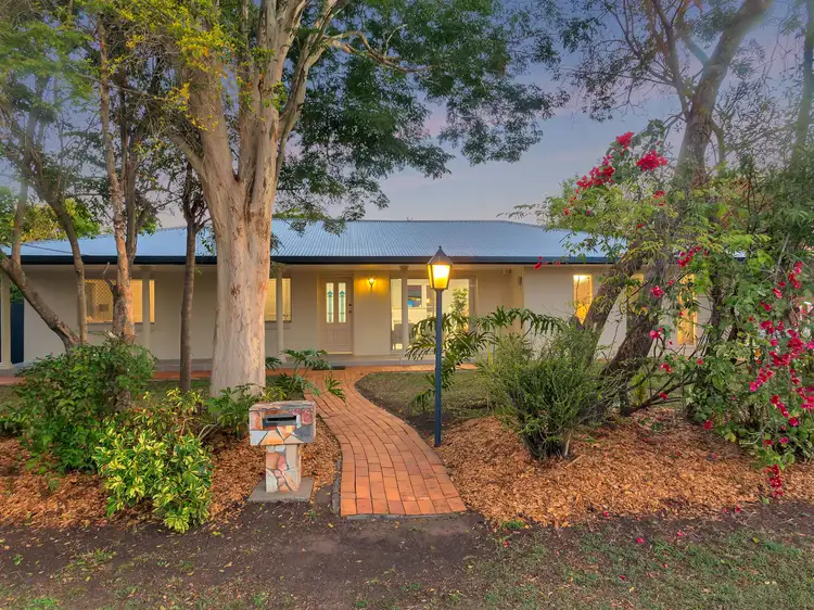 3 Rinora Street, Corinda QLD 4075
