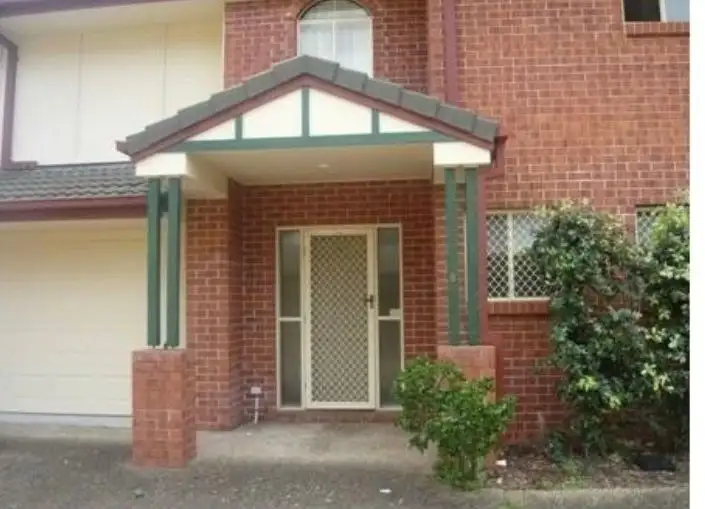 8/10 Mawson Place, Forest Lake QLD 4078