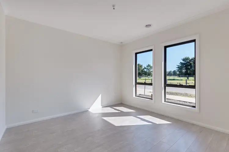 Third view of Homely house listing, 18 Durant Circuit, Kalkallo VIC 3064