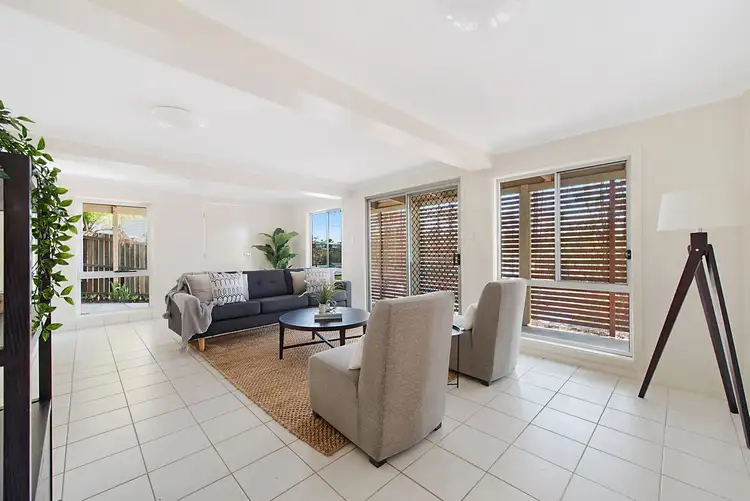 Second view of Homely house listing, 10 Bentham Street, Mount Gravatt QLD 4122