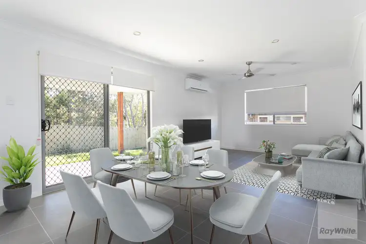 10 Woodhaven Close, Redland Bay QLD 4165