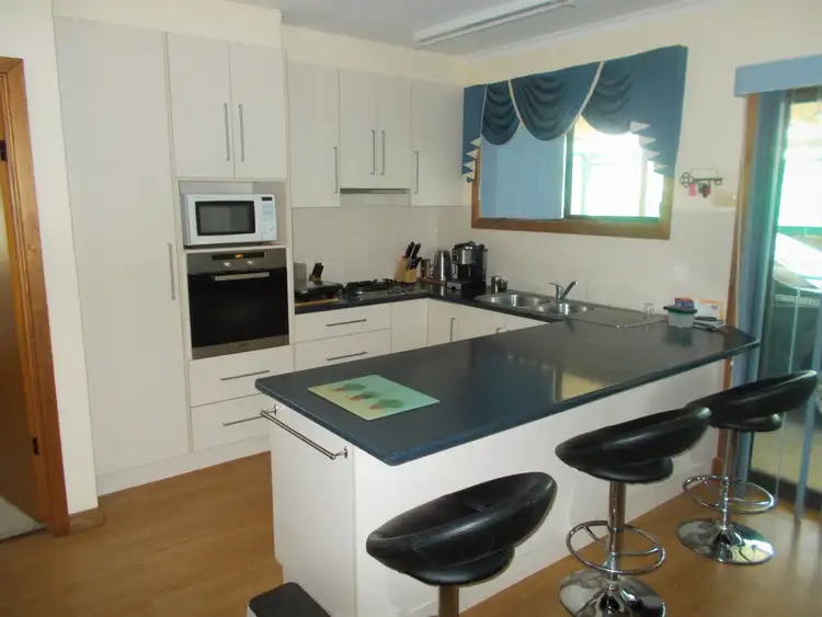 Second view of Homely house listing, 23 Venn Avenue, Bordertown SA 5268