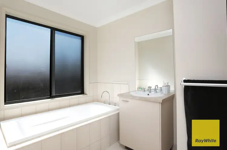 Fourth view of Homely house listing, 6 Iris Place, Point Cook VIC 3030