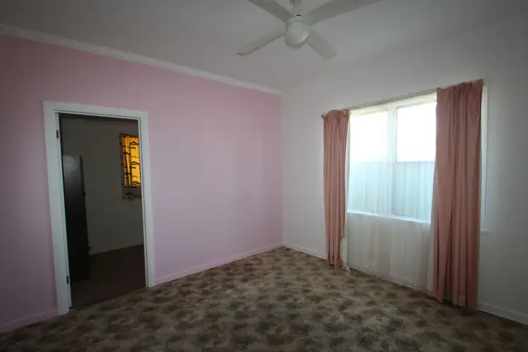 Fifth view of Homely house listing, 10 Glenavon Street, Cobram VIC 3644
