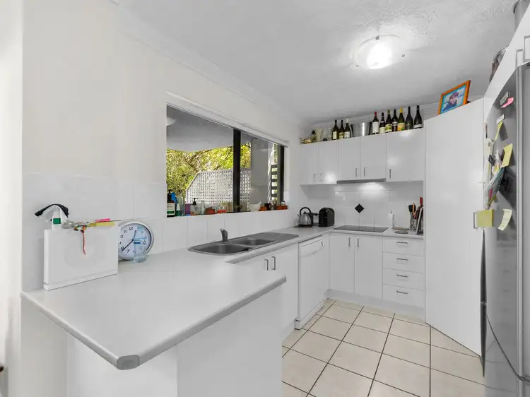 Third view of Homely apartment listing, 8/112 Fernberg Road, Paddington QLD 4064