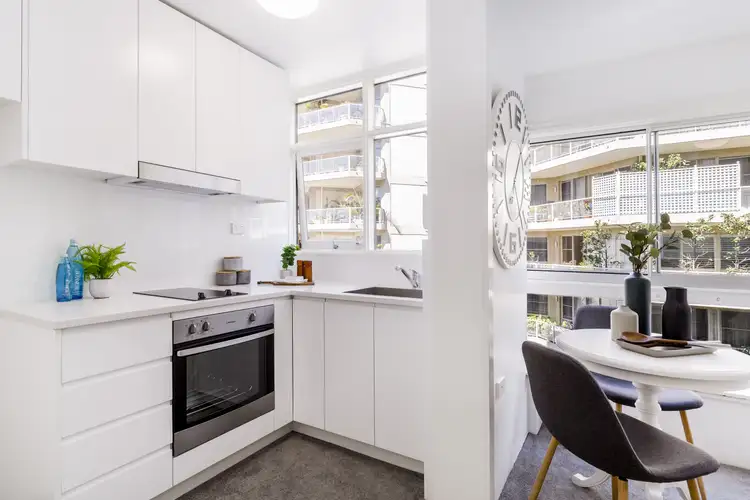 Third view of Homely studio listing, 30/51 Roslyn Gardens, Elizabeth Bay NSW 2011