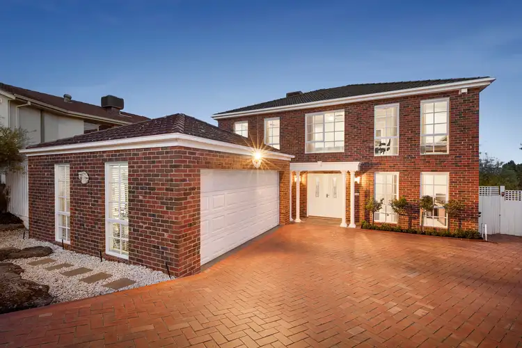 9 Feathertop Rise, Wheelers Hill VIC 3150